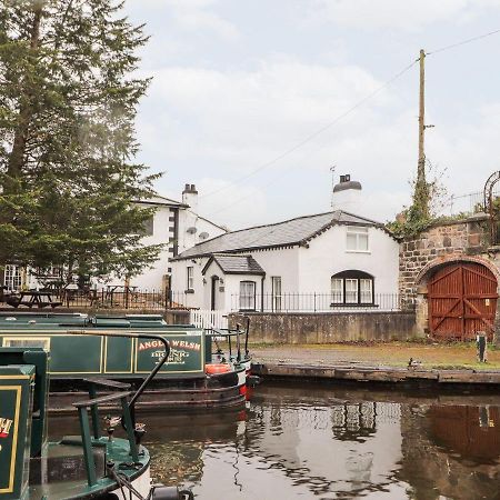 Scotch Hall Cottage Llangollen Ngoại thất bức ảnh