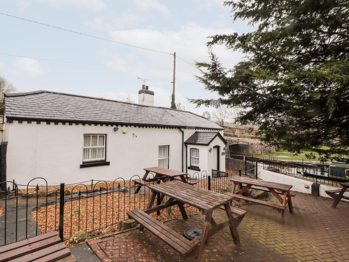 Scotch Hall Cottage Llangollen Ngoại thất bức ảnh