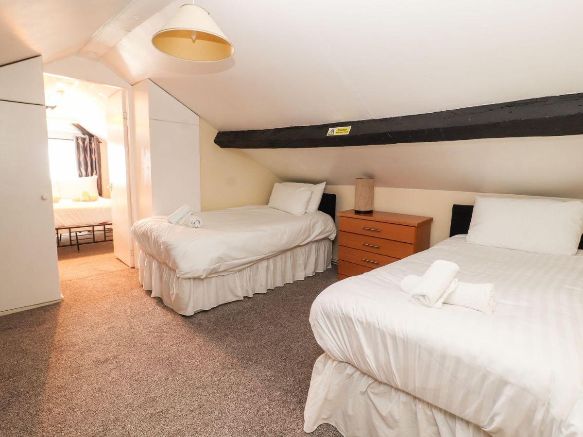 Scotch Hall Cottage Llangollen Ngoại thất bức ảnh